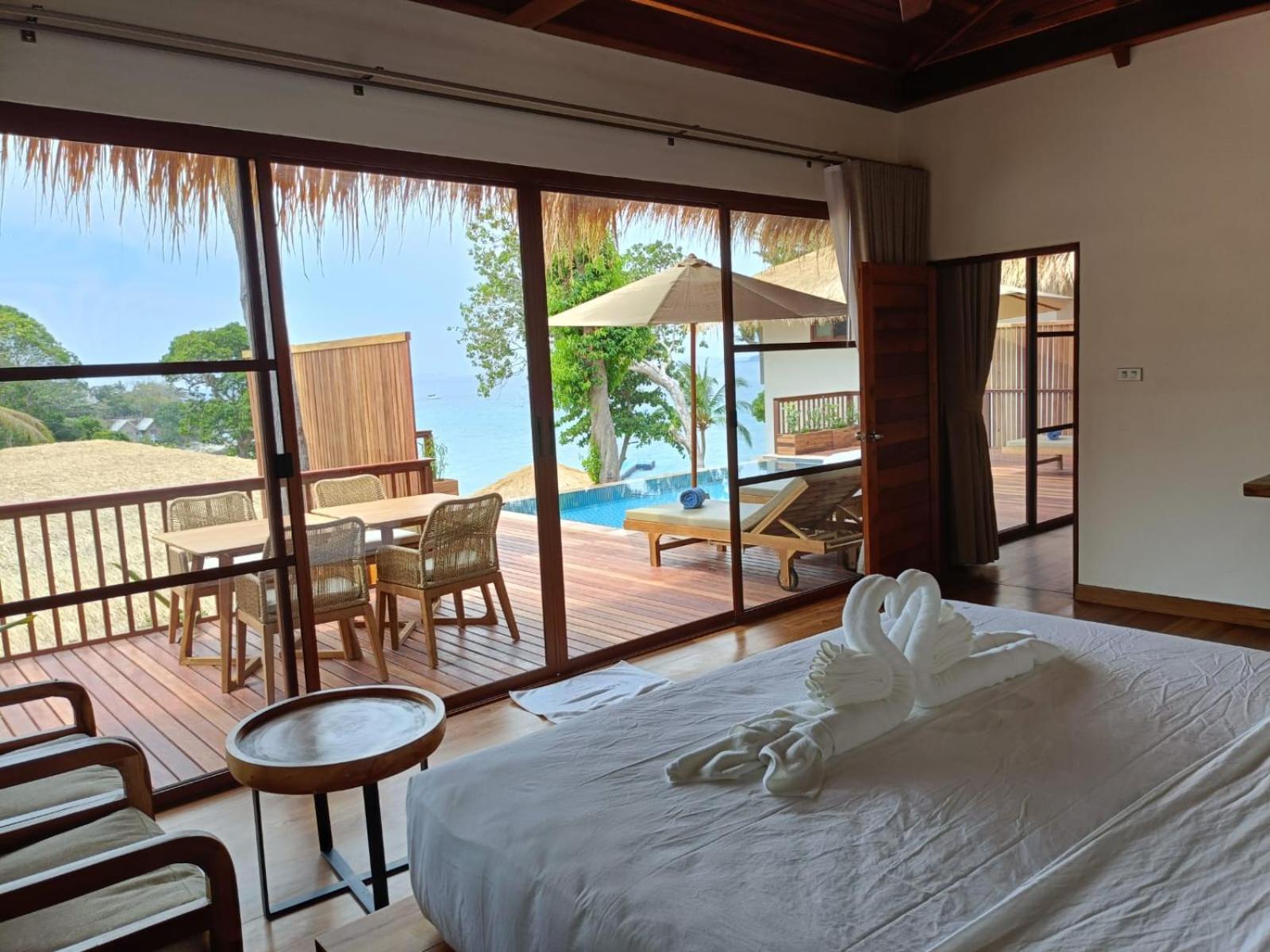 Ten Moons Sunset Villas 코 리페 외부 사진
