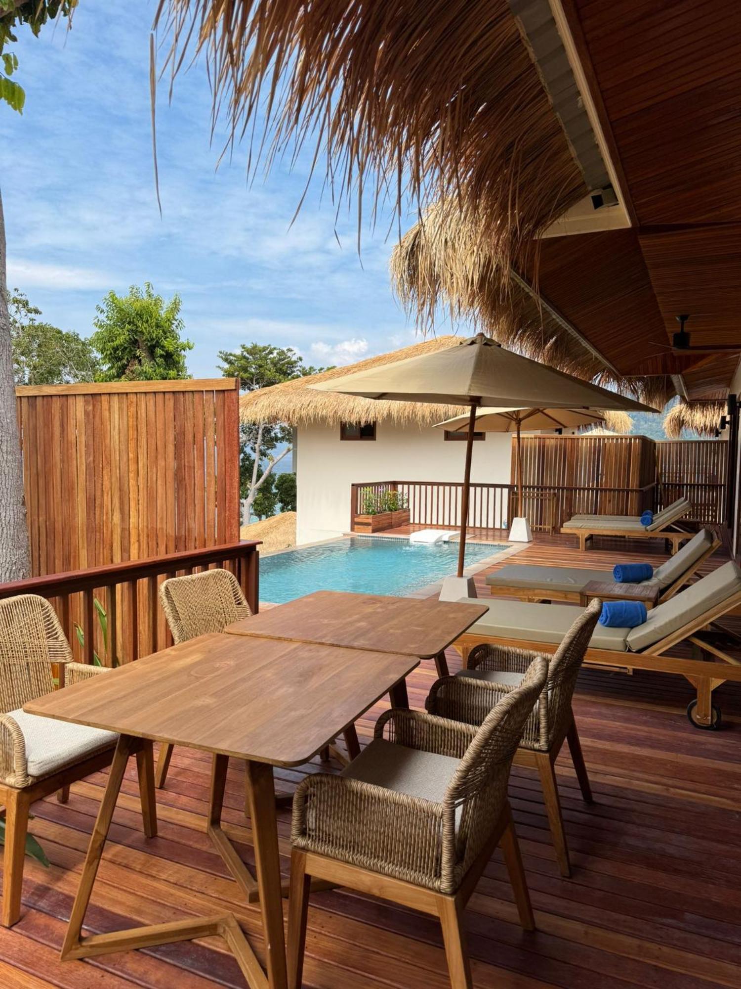 Ten Moons Sunset Villas 코 리페 외부 사진