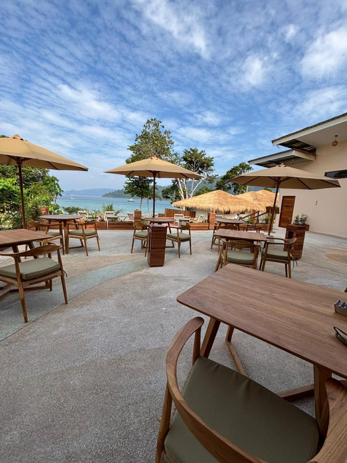 Ten Moons Sunset Villas 코 리페 외부 사진