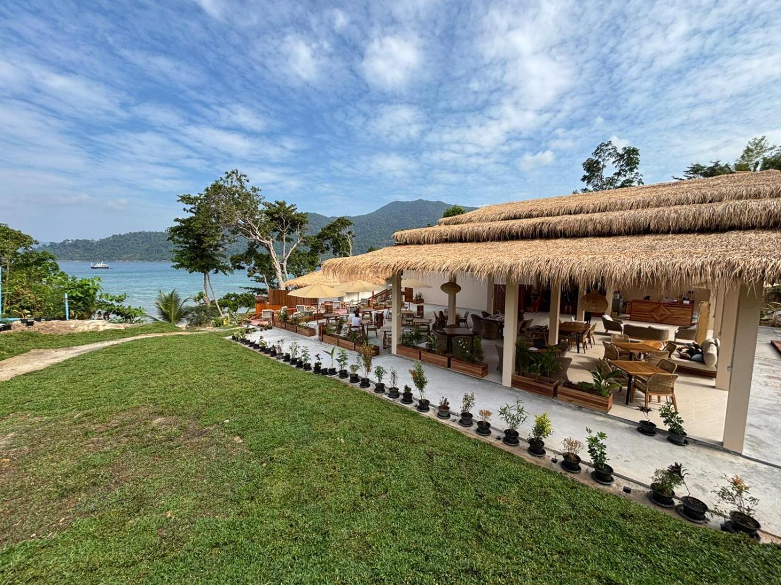 Ten Moons Sunset Villas 코 리페 외부 사진